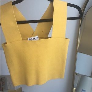 LF yellow fitted crop top!